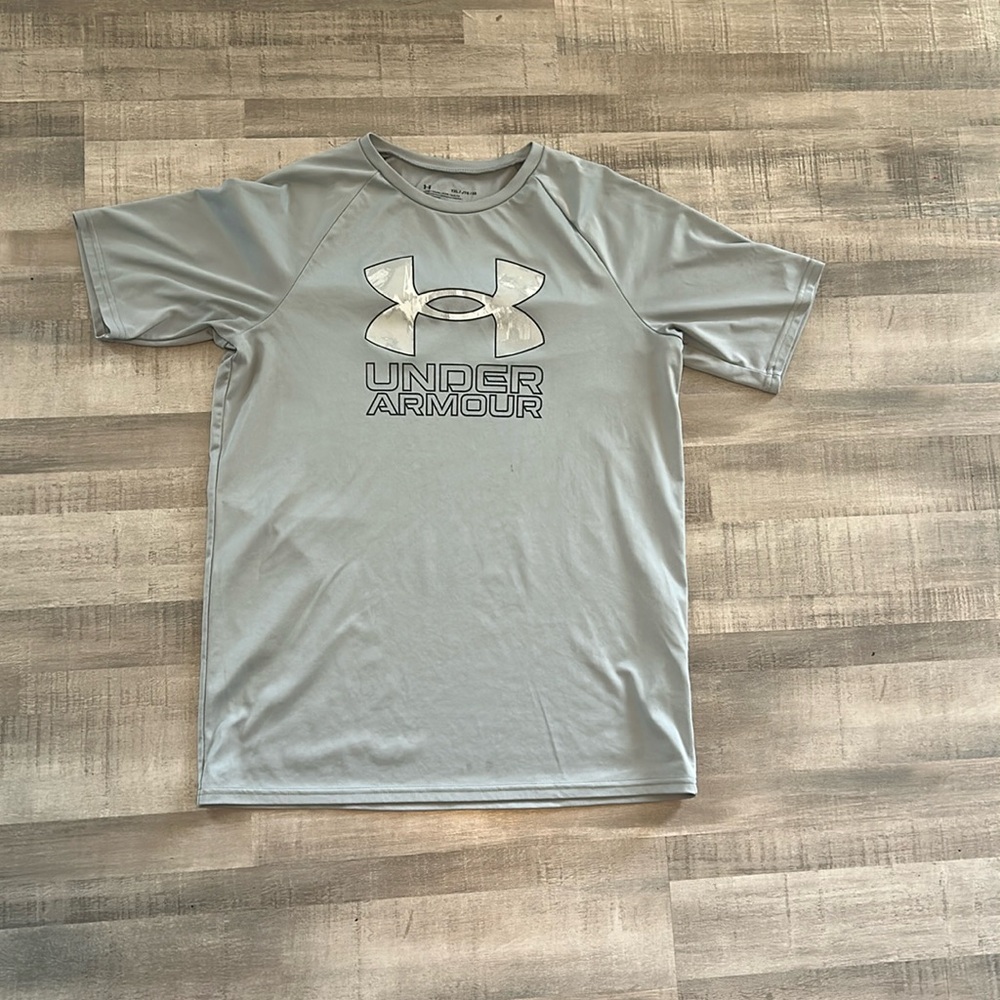 Underarmour shirt for Teen